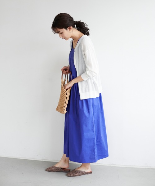 CRAFT STANDARD BOUTIQUE（クラフトスタンダードブティック）の「異素材コンビネーションスリーブレスワンピース　＊（ワンピース・レディース・ブラック/ブルー/モカ/ホワイト×ブルー/ホワイト×ブラック/ホワイト×ブラウン・M/L）」の22枚目の写真