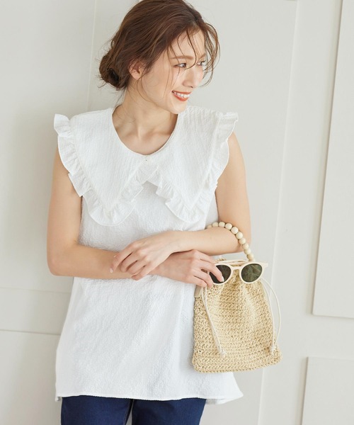 KOBE LETTUCE（コウベレタス）の「付け襟取り外し可能2wayノースリーブトップス（シャツ/ブラウス・レディース・グレイッシュベージュ/ブラック/オフホワイト・FREE）」の2枚目の写真