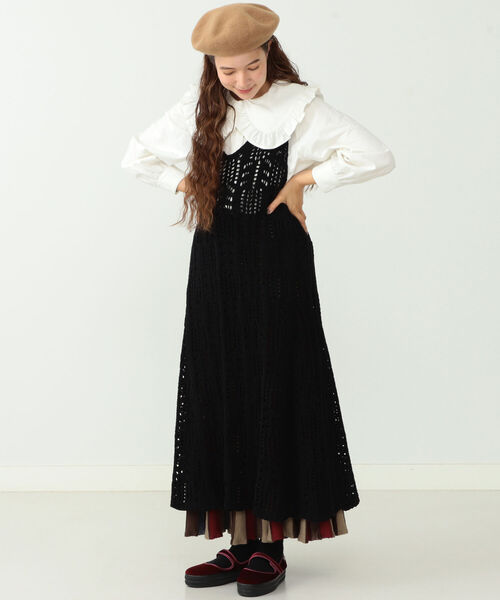 CAROLINA GLASER（カロリナ グレイサー）の「CAROLINA GLASER / モール糸透かしニット ワンピース（ワンピース・レディース・ブラック/オフホワイト・ONE SIZE）」の2枚目の写真