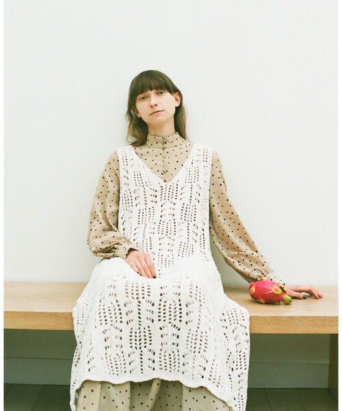 CAROLINA GLASER（カロリナ グレイサー）の「CAROLINA GLASER / モール糸透かしニット ワンピース（ワンピース・レディース・ブラック/オフホワイト・ONE SIZE）」の22枚目の写真