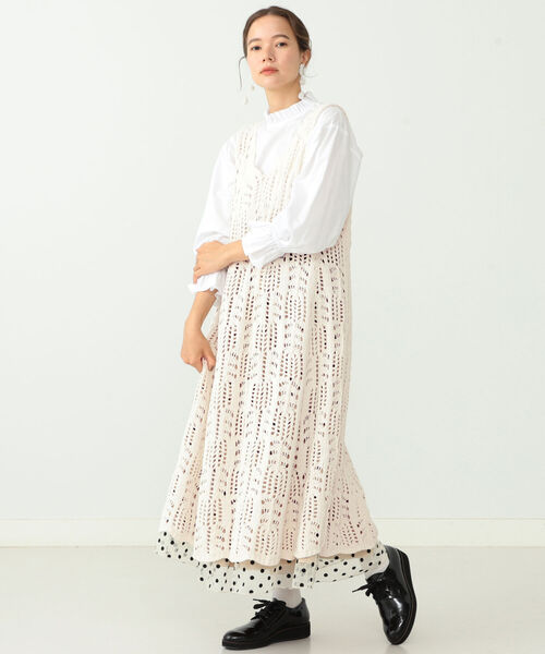 CAROLINA GLASER（カロリナ グレイサー）の「CAROLINA GLASER / モール糸透かしニット ワンピース（ワンピース・レディース・ブラック/オフホワイト・ONE SIZE）」の9枚目の写真