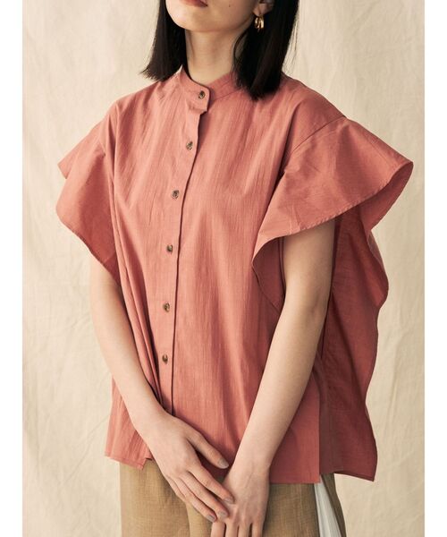 COTORICA(コトリカ)の「サイドフリルオーバーシャツ(シャツ/ブラウス・レディース・ベージュ/オフホワイト/グリーン/バーガンディー・FREE)」の5枚目の写真