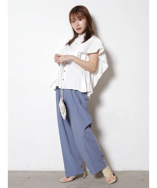 COTORICA(コトリカ)の「サイドフリルオーバーシャツ(シャツ/ブラウス・レディース・ベージュ/オフホワイト/グリーン/バーガンディー・FREE)」の21枚目の写真