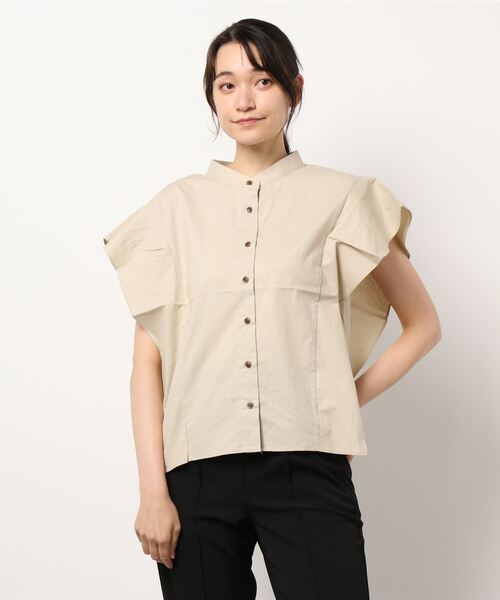 COTORICA(コトリカ)の「サイドフリルオーバーシャツ(シャツ/ブラウス・レディース・ベージュ/オフホワイト/グリーン/バーガンディー・FREE)」の3枚目の写真