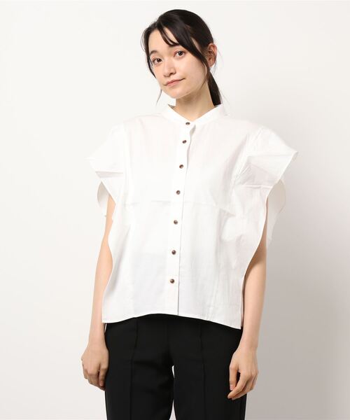 COTORICA(コトリカ)の「サイドフリルオーバーシャツ(シャツ/ブラウス・レディース・ベージュ/オフホワイト/グリーン/バーガンディー・FREE)」の2枚目の写真