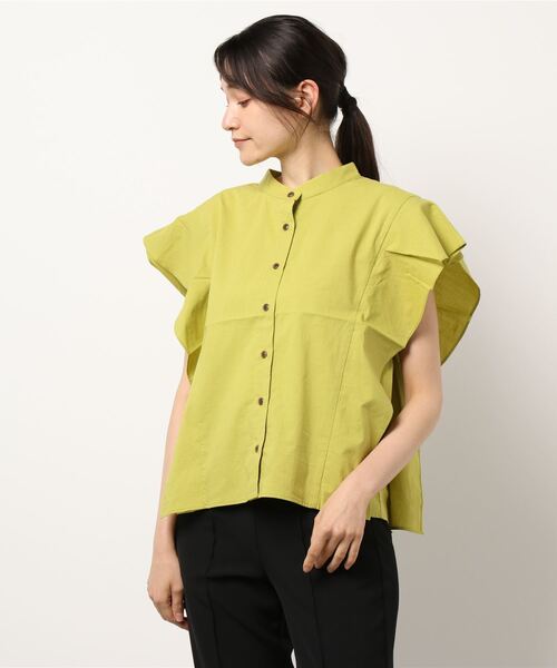 COTORICA(コトリカ)の「サイドフリルオーバーシャツ(シャツ/ブラウス・レディース・ベージュ/オフホワイト/グリーン/バーガンディー・FREE)」の4枚目の写真