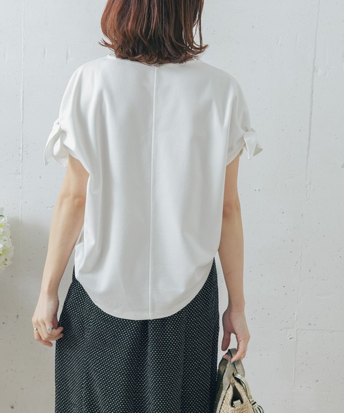 URBAN RESEARCH ROSSO WOMEN（アーバンリサーチ　ロッソ）の「URTECH+抗菌 リボンコクーンプルオーバー（Tシャツ/カットソー・レディース・ブラック/オフホワイト/ラベンダー・FREE）」の9枚目の写真