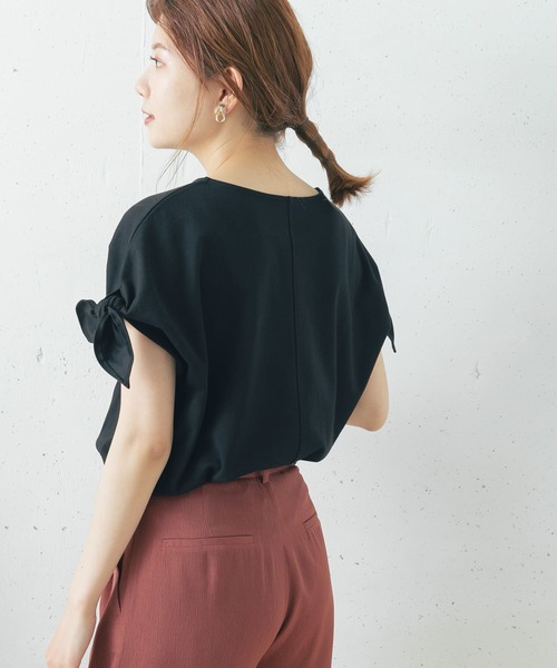 URBAN RESEARCH ROSSO WOMEN（アーバンリサーチ　ロッソ）の「URTECH+抗菌 リボンコクーンプルオーバー（Tシャツ/カットソー・レディース・ブラック/オフホワイト/ラベンダー・FREE）」の14枚目の写真