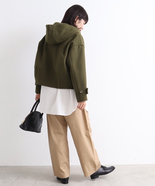 Lene（レネ）の「2重織メルトン　フードショートコート（その他アウター・レディース・ホワイト/カーキ/ブラック・FREE）」の10枚目の写真