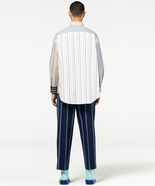 VIKTOR&ROLF（ヴィクター&ロルフ）の「VIKTOR&ROLF(ヴィクター＆ロルフ)マルチフリルストライプシャツ/RUFFLED SHIRT（シャツ/ブラウス・メンズ・マルチ・46/48）」の4枚目の写真