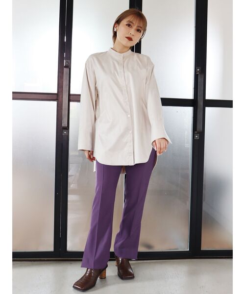 MURUA（ムルーア）の「ノーカラーチンツシャツ（シャツ/ブラウス・レディース・パープル/ブラウン/アイボリー・FREE）」の5枚目の写真