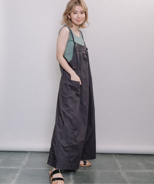 refinedworks（リファインドワークス）の「サロペットパンツ（サロペット/オーバーオール・レディース・ブラウン/グレー/チャコール・FREE）」の3枚目の写真