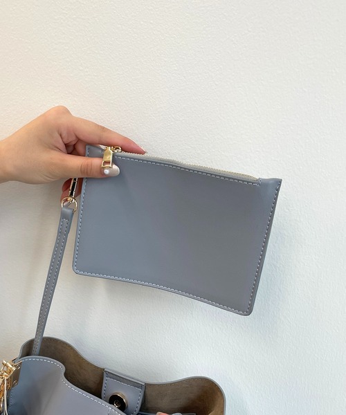 CAPRICIEUX LE'MAGE（カプリシューレマージュ）の「異素材コンビショルダーバッグ（ショルダーバッグ・レディース・ベージュ/ブルー/キャメル・ONE SIZE）」の14枚目の写真