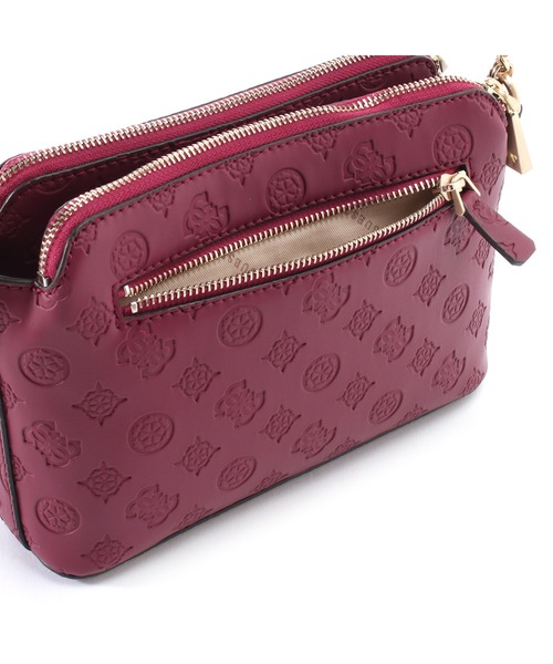 Guess（ゲス）の「BEA Double Zip Crossbody Bag（ショルダーバッグ）」 WEAR