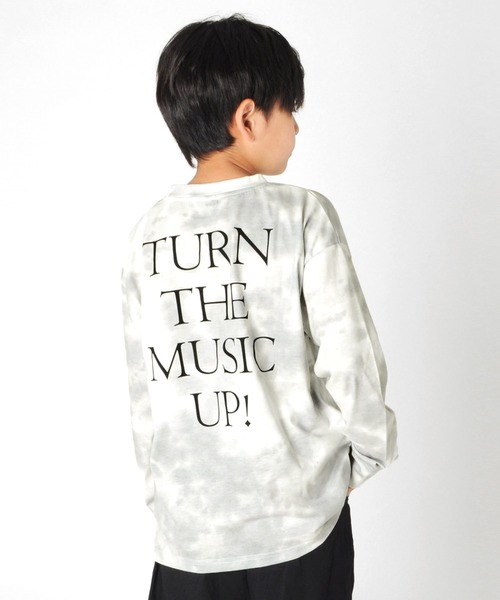 GLAZOS(グラソス)の「天竺・ドロップショルダータイダイバックロゴプリント長袖Tシャツ(Tシャツ/カットソー・キッズ・グレー/ブルー/グリーン・130cm/140cm/150cm/160cm/170cm)」の2枚目の写真