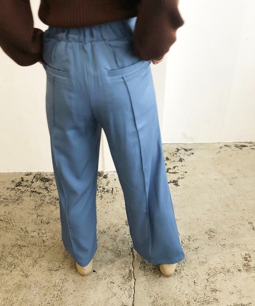 210nouve（トゥージュヌーブ）の「センタープレスワイドパンツ（その他パンツ・レディース・パープル/ブルー/ライトベージュ/ブラウン・FREE）」の22枚目の写真