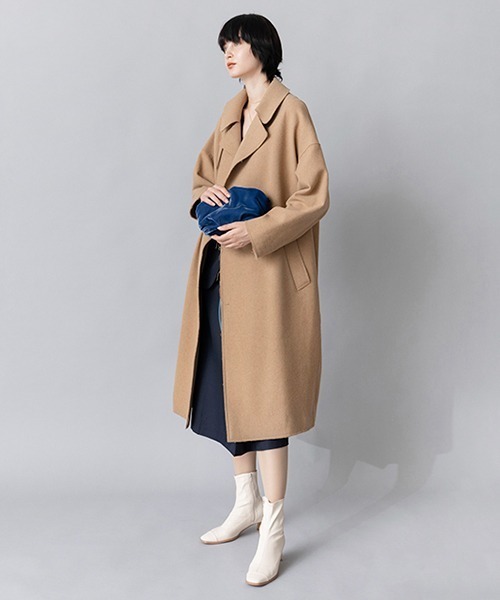 Casselini（キャセリーニ）の「LE VERNIS(ル・ベルニ)ベルベットリンクルクラッチ（ショルダーバッグ・レディース・ブラック/ブルー・FREE）」の11枚目の写真