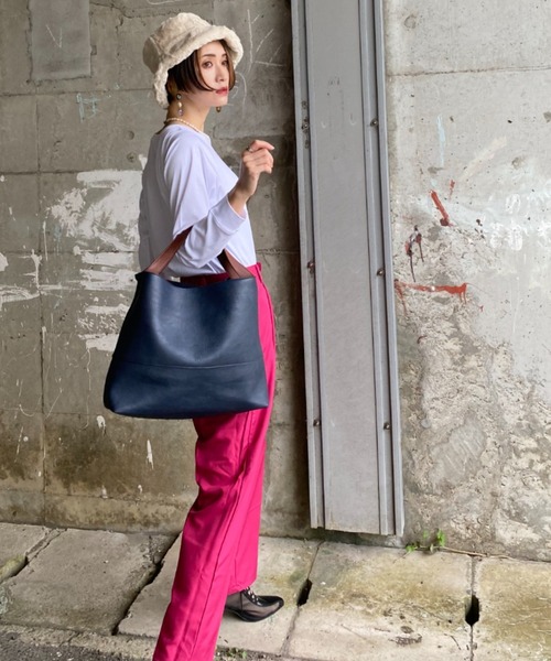 deux amour（ドゥーザムール）の「2WAYバック（ドラムバッグ・レディース・ネイビー/ライトブラウン/シャンパン・FREE）」の11枚目の写真