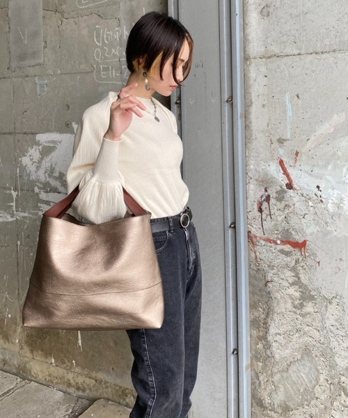 deux amour（ドゥーザムール）の「2WAYバック（ドラムバッグ・レディース・ネイビー/ライトブラウン/シャンパン・FREE）」の21枚目の写真