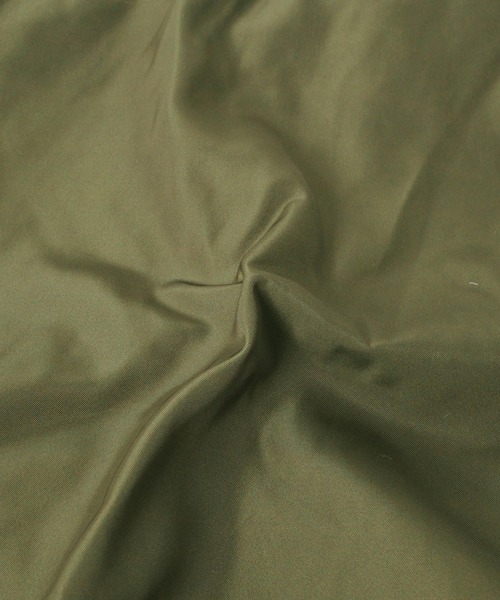 GLAZOS（グラソス）の「薄中綿入り・リバーシブルMA-1（MA-1・キッズ・ブラック/カーキ/ブラウン・130cm/140cm/150cm/160cm/170cm）」の11枚目の写真