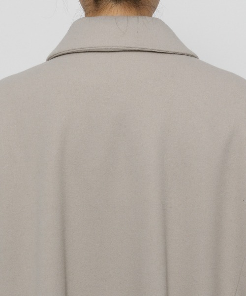 LOWRYS FARM（ローリーズファーム）の「ウールライクポンチョコート　952595（ポンチョ・レディース・ダークブラウン/ブルー/アイボリー・FREE）」の14枚目の写真