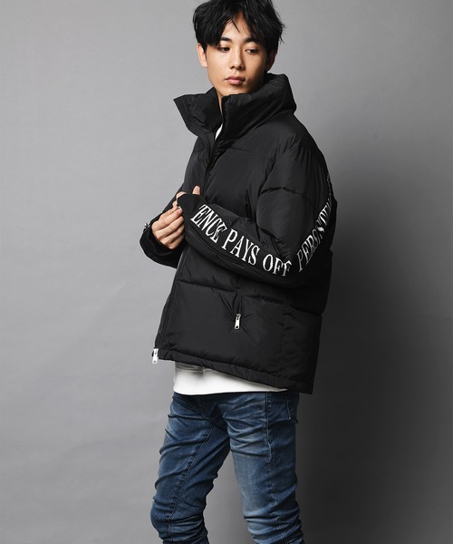 JACKROSE(ジャックローズ)の「JE-ロゴテープ・エコダウンスタンド・ブルゾン(ブルゾン・メンズ・ホワイト/ブラック/ブラック系その他2・M/L/XL)」の8枚目の写真