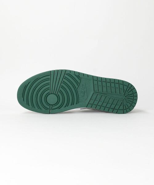 UNITED ARROWS & SONS（ユナイテッドアローズアンドサンズ）の「＜NIKE(ナイキ)＞ AIR JORDAN 1 LOW GREEN TOE/スニーカー■■■（スニーカー・メンズ・その他1・28cm/28.5cm/29cm/27cm/26.5cm/27.5cm/26cm）」の2枚目の写真