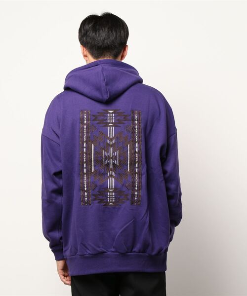チャイハネ（チャイハネ）の「【チャイハネ】ネイティブ柄刺繍MEN'Sフードトップス（パーカー・メンズ・ホワイト/パープル/ブルー・FREE）」の17枚目の写真