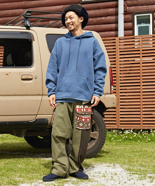 チャイハネ（チャイハネ）の「【チャイハネ】ネイティブ柄刺繍MEN'Sフードトップス（パーカー・メンズ・ホワイト/パープル/ブルー・FREE）」の5枚目の写真