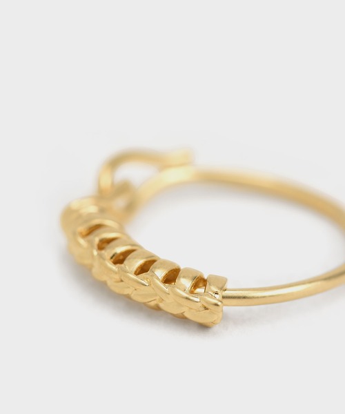 CHARLES & KEITH(チャールズ & キース)の「ツイストリング / Twist Ring(リング・レディース・ゴールド系その他2・S/M)」の3枚目の写真
