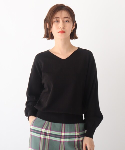 AG by aquagirl（エージーバイアクアガール）の「◆DERBY Vネックドルマンニット【WEB限定サイズ】（ニット/セーター・レディース・ホワイト系/ホワイト系その他3/オレンジ/レモンイエロー/ブラック/ライトグレー・38/36/40）」の4枚目の写真