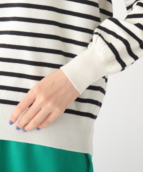 AG by aquagirl（エージーバイアクアガール）の「◆DERBY Vネックドルマンニット【WEB限定サイズ】（ニット/セーター・レディース・ホワイト系/ホワイト系その他3/オレンジ/レモンイエロー/ブラック/ライトグレー・38/36/40）」の11枚目の写真