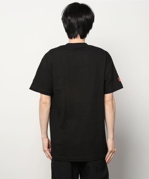 UNION（ユニオン）の「【UNION/ユニオン】UNION TEE　ロゴTシャツ　ユニセックス（Tシャツ/カットソー・メンズ・ブラック・SMALL/MEDIUM/LARGE）」の4枚目の写真