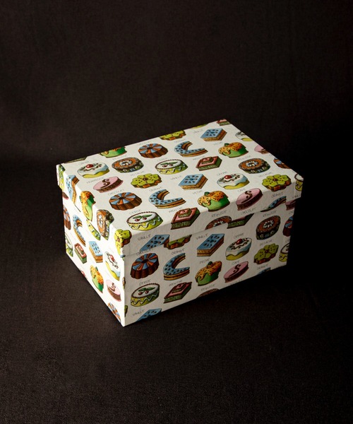 MILLION CARATS（ミリオンカラッツ）の「【GIFT】-ROSSI-イタリアンペーパー ギフトボックス(250×150×125)（ラッピングキット・レディース・レッド/オフホワイト/ピンク/ホワイト系その他/ホワイト・FREE）」の9枚目の写真