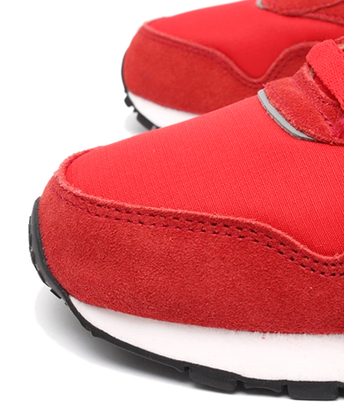 Reebok（リーボック）の「ウィメンズ リーボック クラシック ナイロン レッド Reebok CLASSIC NYLON M46537（スニーカー・レディース・レッド・23cm/24.5cm/24cm/23.5cm）」の5枚目の写真