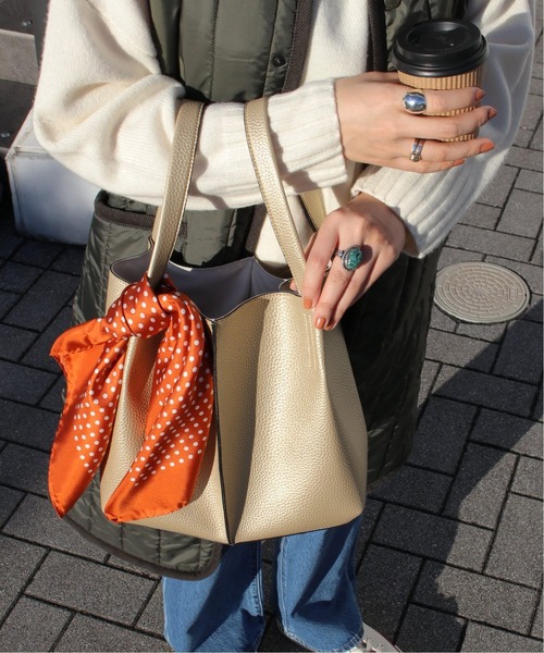 JOURNAL STANDARD relume（ジャーナルスタンダード　レリューム）の「《WEB限定》RELUME BAG：ハンドバッグ◆（ハンドバッグ・レディース・グレー/ブラウン/ブルー/ゴールド・FREE）」の4枚目の写真