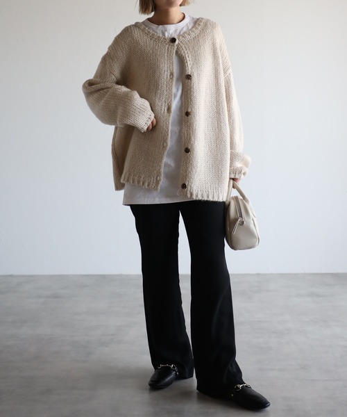 4youstory（フォーユーストーリー）の「ローゲージニットカーディガン（カーディガン/ボレロ・レディース・ブラック/アイボリー/グレイッシュベージュ・FREE）」の4枚目の写真