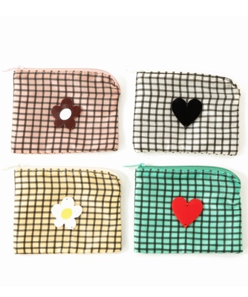 Casselini（キャセリーニ）の「Casselini(キャセリーニ)アクリルモチーフポーチ（ポーチ・レディース・ホワイト/ピンク/イエロー/グリーン・FREE）」の5枚目の写真