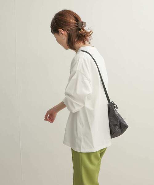 URBAN RESEARCH DOORS（アーバンリサーチドアーズ）の「コットンワイド長袖カットソー（Tシャツ/カットソー・レディース・パープル/オフホワイト/ミント/ホワイト系その他・1）」の14枚目の写真