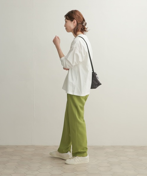 URBAN RESEARCH DOORS（アーバンリサーチドアーズ）の「コットンワイド長袖カットソー（Tシャツ/カットソー・レディース・パープル/オフホワイト/ミント/ホワイト系その他・1）」の19枚目の写真