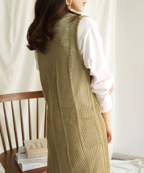 HER CLOSET(ハークローゼット)の「【shemoshelly】チェックメッシュ透かし編みニットベストワンピース(ワンピース・レディース・ブラック/アイボリー/ライトカーキ/テラコッタ・M)」の12枚目の写真