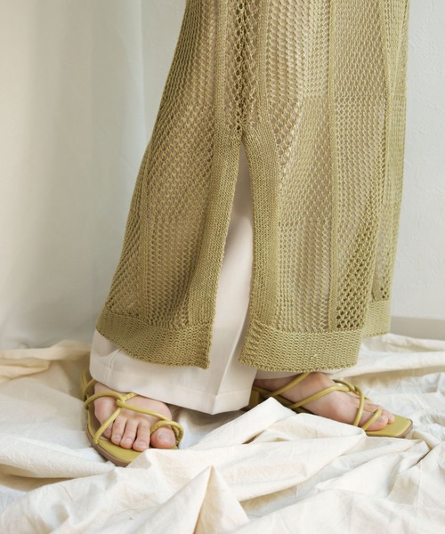 HER CLOSET(ハークローゼット)の「【shemoshelly】チェックメッシュ透かし編みニットベストワンピース(ワンピース・レディース・ブラック/アイボリー/ライトカーキ/テラコッタ・M)」の16枚目の写真