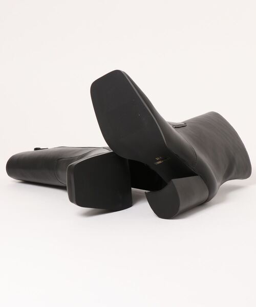 ENVYM（アンビー）の「スクエアトゥショートブーツ（ブーツ・レディース・その他/ブラック・23.5cm/22.5cm/24.5cm）」の9枚目の写真