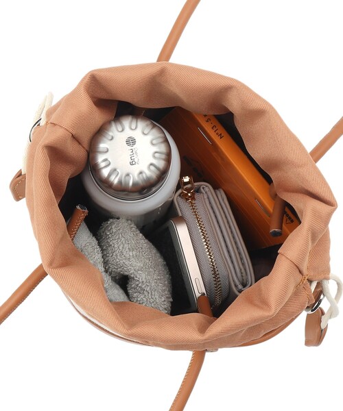 SHOO・LA・RUE(シューラルー)の「◆キャンバスポスト丸手ハンドル2WAYバッグ(ハンドバッグ・レディース・ブラック/ブラウン系/ライトイエロー系8/レッド系1・00)」の11枚目の写真