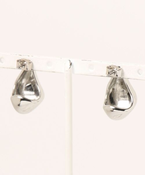 STYLEMIXER（スタイルミキサー）の「ドロップハーフピアス（ピアス（両耳用）・レディース・シルバー/ゴールド・FREE）」の8枚目の写真