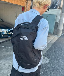 THE NORTH FACE（ザノースフェイス）の「【THE NORTH FACE】登山でもタウンユースでも大活躍！数あるノースフェイスのリュックの中でも軽量で大容量！バックパック　VAULT/ヴォルト　【13インチ・15インチPC収納】（バックパック/リュック）」