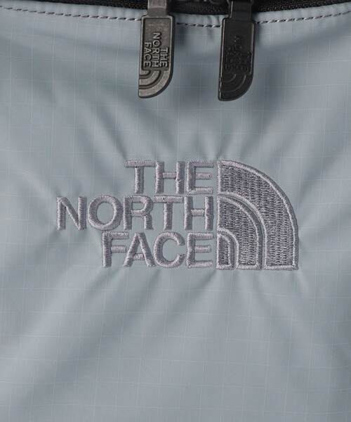 THE NORTH FACE(ザノースフェイス)の「THE NORTH FACE PURPLE LABEL/ザ ノースフェイス パープルレーベル CORDURA Nylon Shoulder Bag/コーデュラナイロン ショルダーバック(ショルダーバッグ・メンズ・ブラック/ブルー/グレー・フリ-)」の5枚目の写真