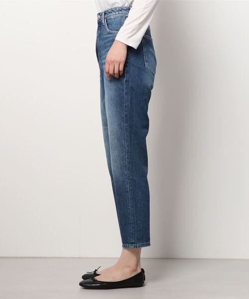 Guess(ゲス)の「Relaxed Fit Mom Denim Pants(デニムパンツ・レディース・インディゴブルー・25inch/26inch/27inch/24inch)」の5枚目の写真