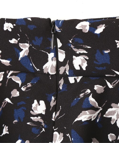 PROPORTION BODY DRESSING（プロポーションボディドレッシング）の「【美人百花6月号タイアップ商品】シャドウフラワータックスカート / 1212120508（スカート・レディース・ブラック/ブラック系その他・SMALL/MEDIUM）」の20枚目の写真