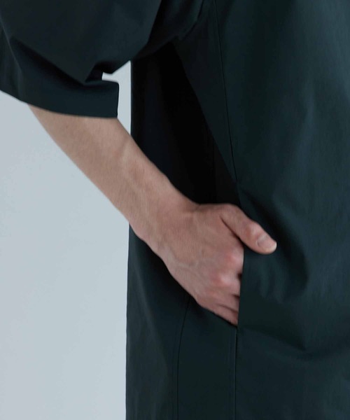 ADAM ET ROPE'（アダムエロペ）の「【TOOLIGHT】TC オープンカラーシャツ/セットアップ対応/超軽量/ストレッチ性/吸水速乾性/イージーケア（シャツ/ブラウス・メンズ・ブラック/ダークグリーン/ブラウン系その他・S/M/L/XL）」の19枚目の写真